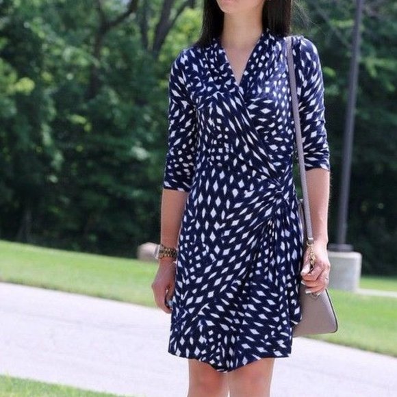 Karen Kane Women Drape Dress Pattern Geometric Blue Casual Work Sz 8 Medium - Picture 1 of 6